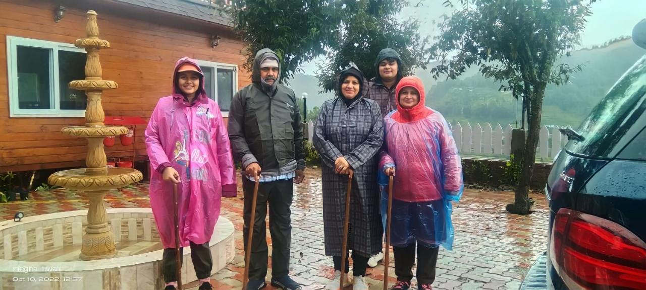 Vanprastha Resorts Dwarahat Bagian luar foto