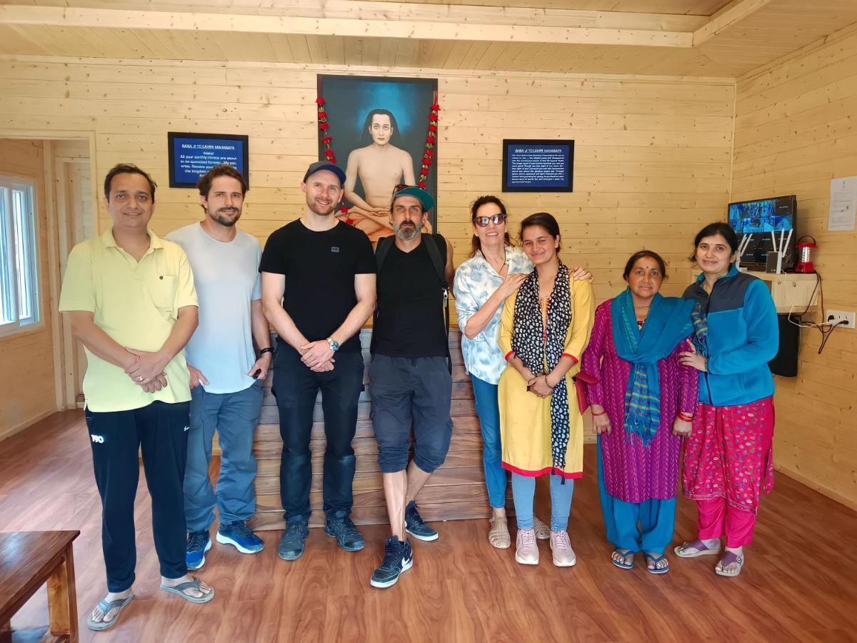 Vanprastha Resorts Dwarahat Bagian luar foto