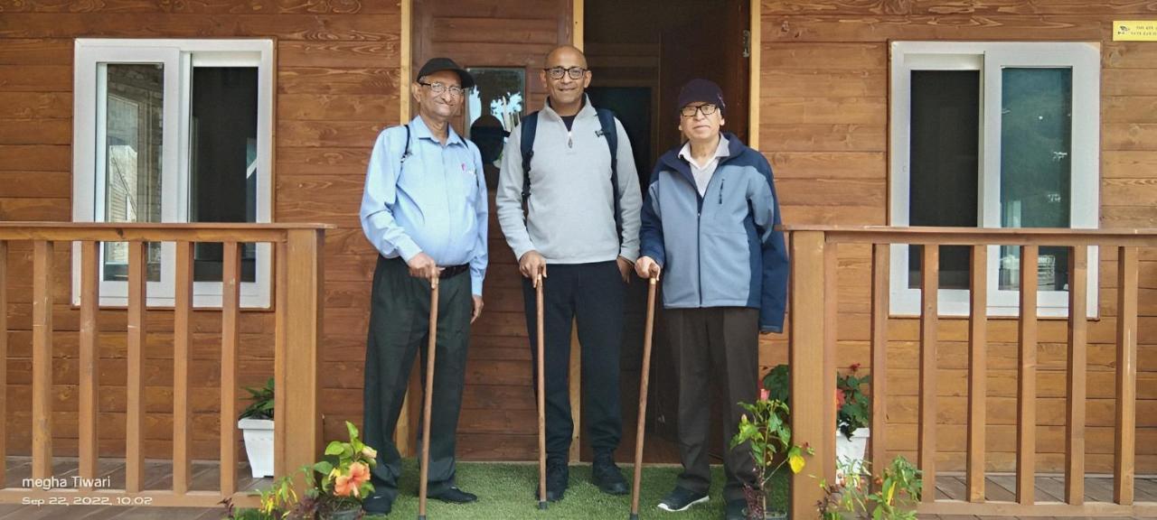 Vanprastha Resorts Dwarahat Bagian luar foto