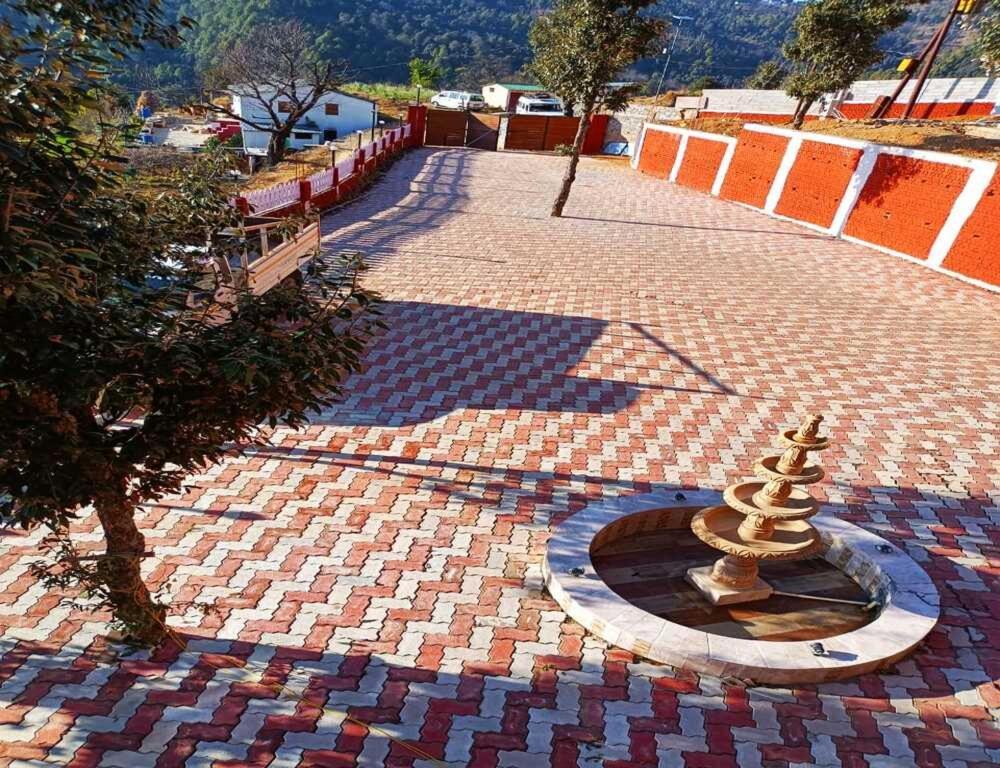 Vanprastha Resorts Dwarahat Bagian luar foto