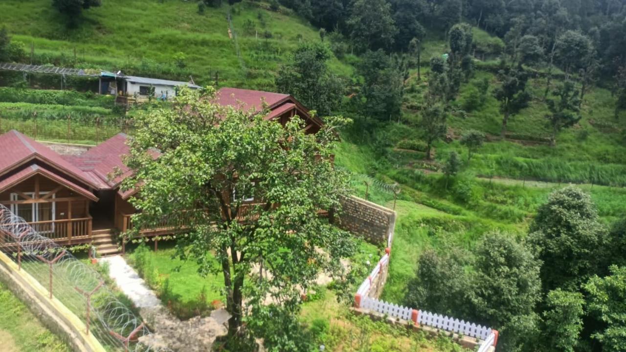 Vanprastha Resorts Dwarahat Bagian luar foto