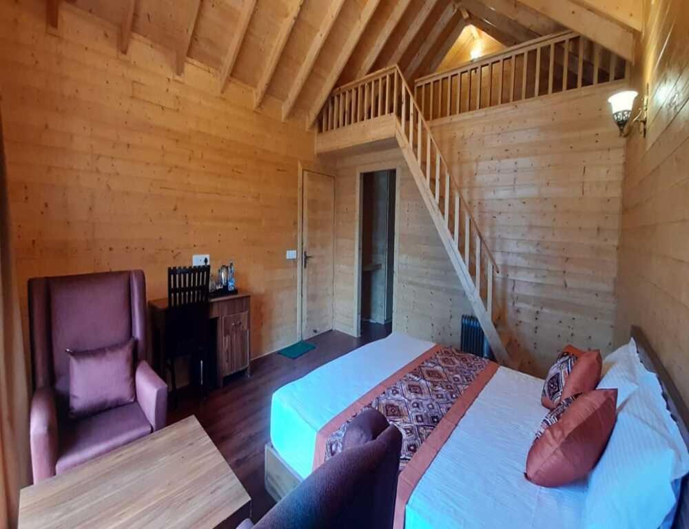 Vanprastha Resorts Dwarahat Bagian luar foto